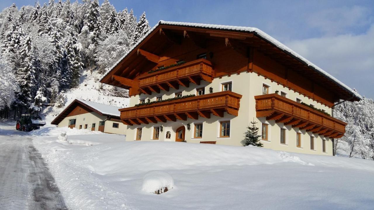 Gollehenhof Apartment Sankt Johann im Pongau Exterior photo